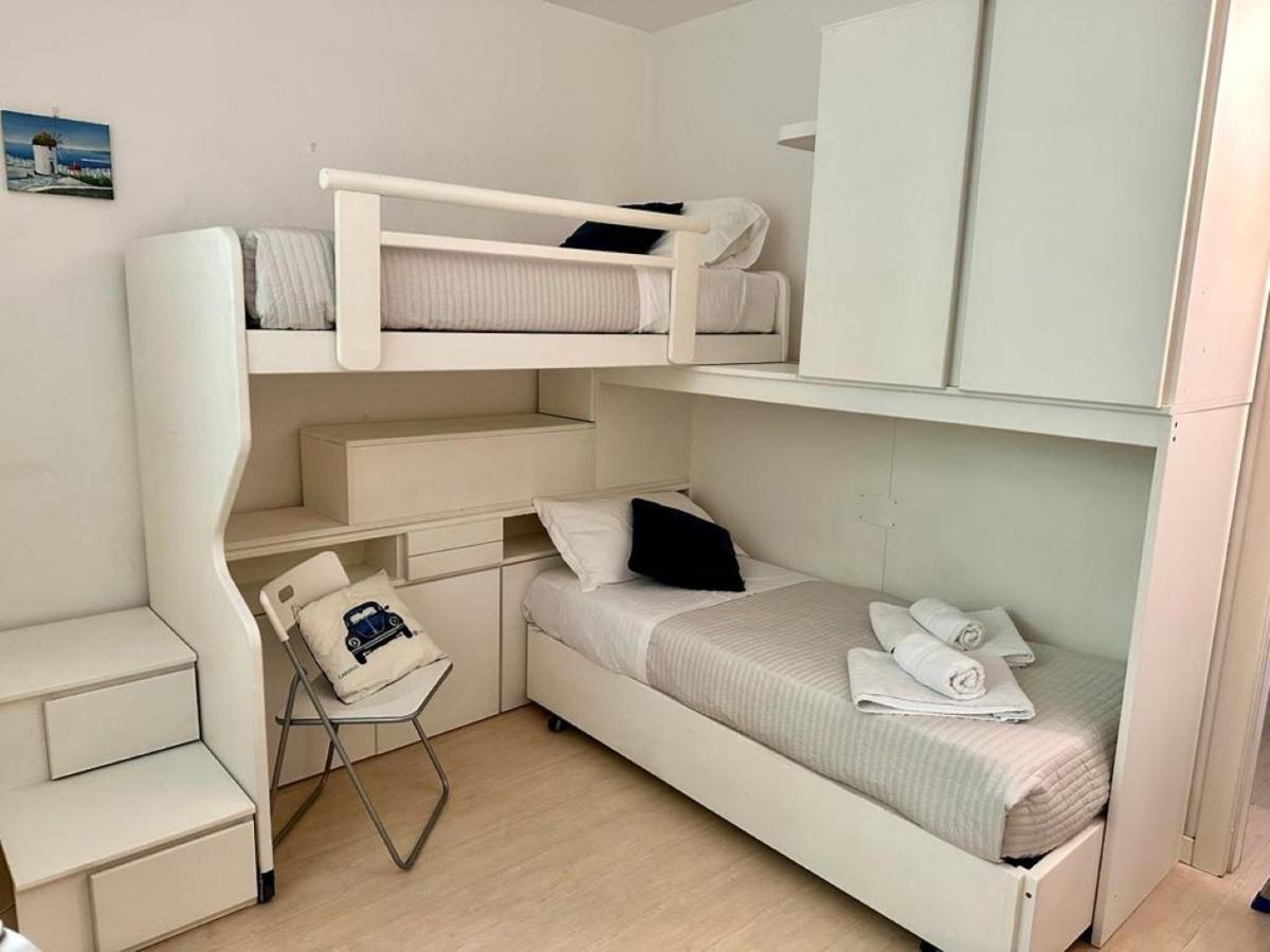Betty'S Bay Apartman Cremia Kültér fotó