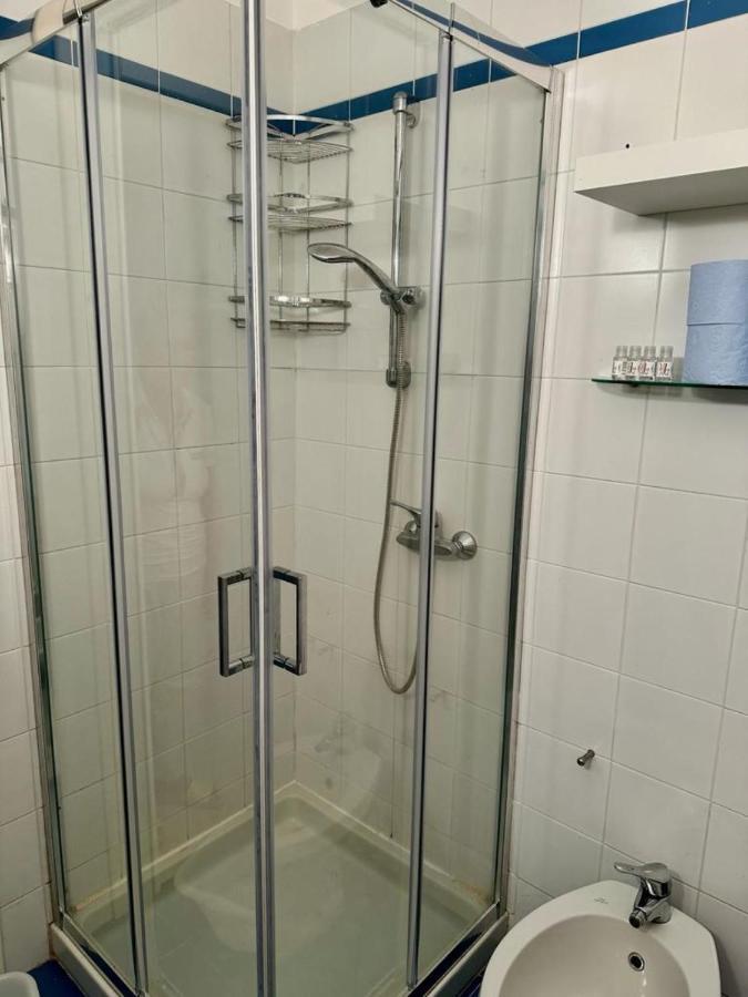 Betty'S Bay Apartman Cremia Kültér fotó